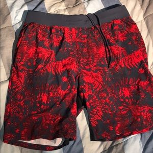 Lululemon the short 9inch size xl linerless